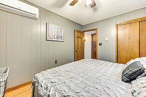 Canal-front Cabin: Dock & Fire Pit in New Lisbon