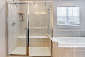 15 Mi to Dtwn Indianapolis: Family-friendly Home!