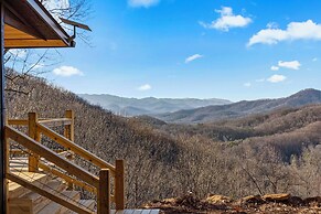 Sauna + Views: Private Franklin Cabin on 10 Acres