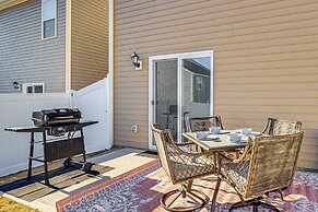 3 Mi to Lake Hickory: Family Home w/ Fire Pit!