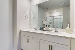 3 Mi to Lake Hickory: Family Home w/ Fire Pit!