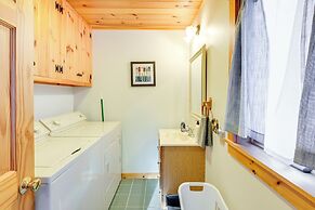 Hot Tub & Boat Dock: Waterfront Maine Retreat!