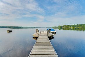 Hot Tub & Boat Dock: Waterfront Maine Retreat!