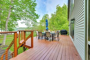 Hot Tub & Boat Dock: Waterfront Maine Retreat!