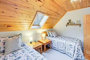 Hot Tub & Boat Dock: Waterfront Maine Retreat!