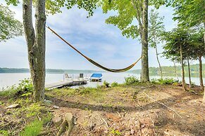 Hot Tub & Boat Dock: Waterfront Maine Retreat!