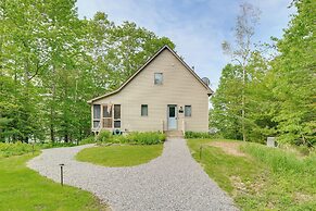Hot Tub & Boat Dock: Waterfront Maine Retreat!