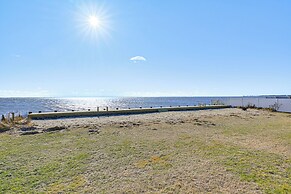 Bayfront Home in Patchogue w/ Deck & Fishing Dock