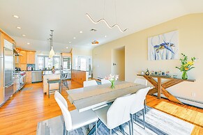 Bayfront Home in Patchogue w/ Deck & Fishing Dock