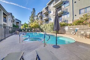 < 1 Mi to Biltmore Fashion Park: Condo w/ Pool!