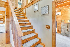 Hike, Boat & Explore: Mtn-view Hayesville Hideaway