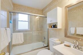 DC Area Home ~ 1 Mi to Metro: WFH Friendly!