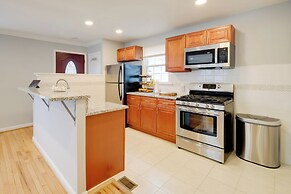 DC Area Home ~ 1 Mi to Metro: WFH Friendly!