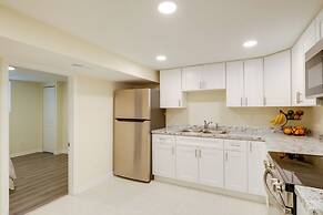 1 Mi to Metro: DC Area Apt w/ Fenced Yard!