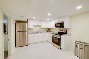 1 Mi to Metro: DC Area Apt w/ Fenced Yard!