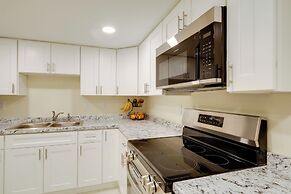 1 Mi to Metro: DC Area Apt w/ Fenced Yard!