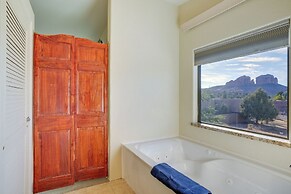Panoramic Red Rock Views & Hot Tub: Sedona Retreat