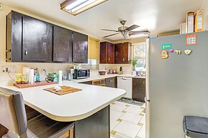 Poolside Oasis: 3 Mi to Mckee Botanical Garden