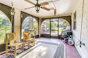 Poolside Oasis: 3 Mi to Mckee Botanical Garden