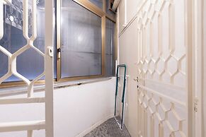 City Center- Modern and Bright apartment