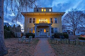 Charming Belmont Condo Near Boston 2 Bedroom Condo