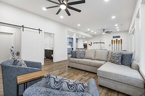 Van Kirk Cove 6 BDR Stunner!