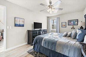 Calm Waters Condo Sleeps 4