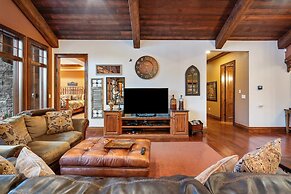 The Lodge at Rock Canyon