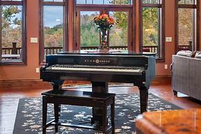 The Lodge at Rock Canyon