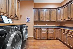 The Lodge at Rock Canyon