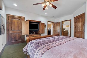 The Bunkhouse at Rock Canyon