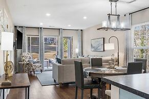 Water's Edge & Golf Course View