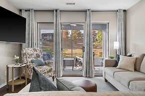 Water's Edge & Golf Course View