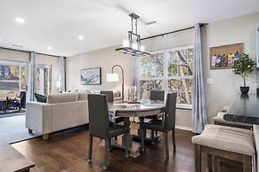 Water's Edge & Golf Course View