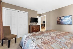 Whispering Water @ Pointe Royale