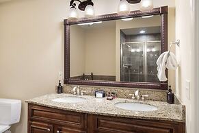 Branson Hills Getaway Sleeps 6