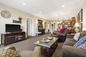 Branson Hills Getaway Sleeps 6