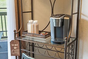 Scenic Spot Vacation Property