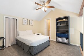 Pondside Paradise Retreat