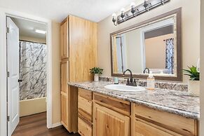 Branson Sweet Retreat - 2 BDR