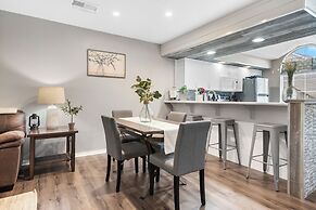 Lakeside Bliss Retreat 2 BDR