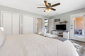 Ozark Escape at the Pointe - Epic Nature