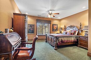 Rock Canyon Resort Trio