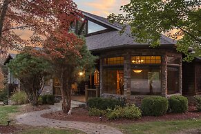 Rock Canyon Resort Trio