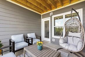 Earl Grey Escape - Chic 3 Bdr!
