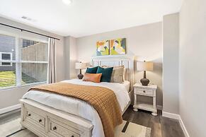 Earl Grey Escape - Chic 3 Bdr!