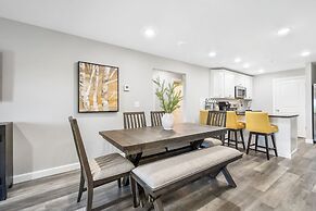 Earl Grey Escape - Chic 3 Bdr!