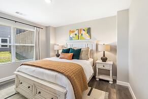 Earl Grey Escape - Chic 3 Bdr!