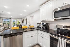 Earl Grey Escape - Chic 3 Bdr!