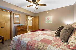 Vacay N Stay - Quiet Community Near Branson!